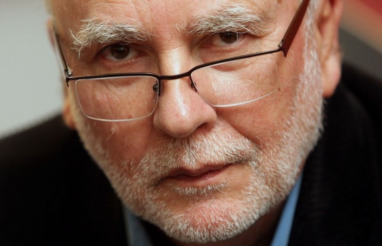 This image has an empty alt attribute; its file name is adam-zagajewski-2.jpeg